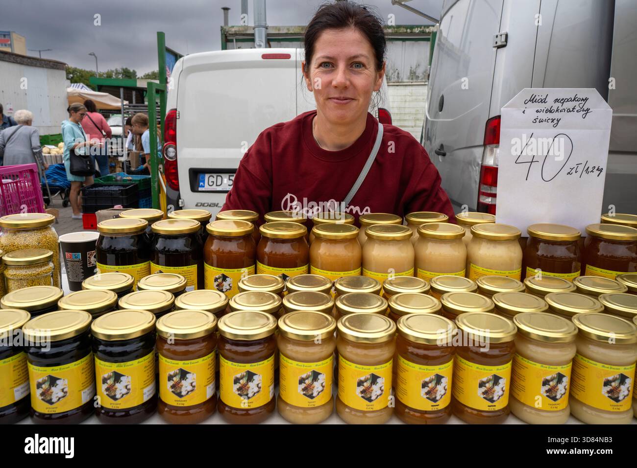 Pologne, Gdansk, le marché Halla Targowa, miel Banque D'Images