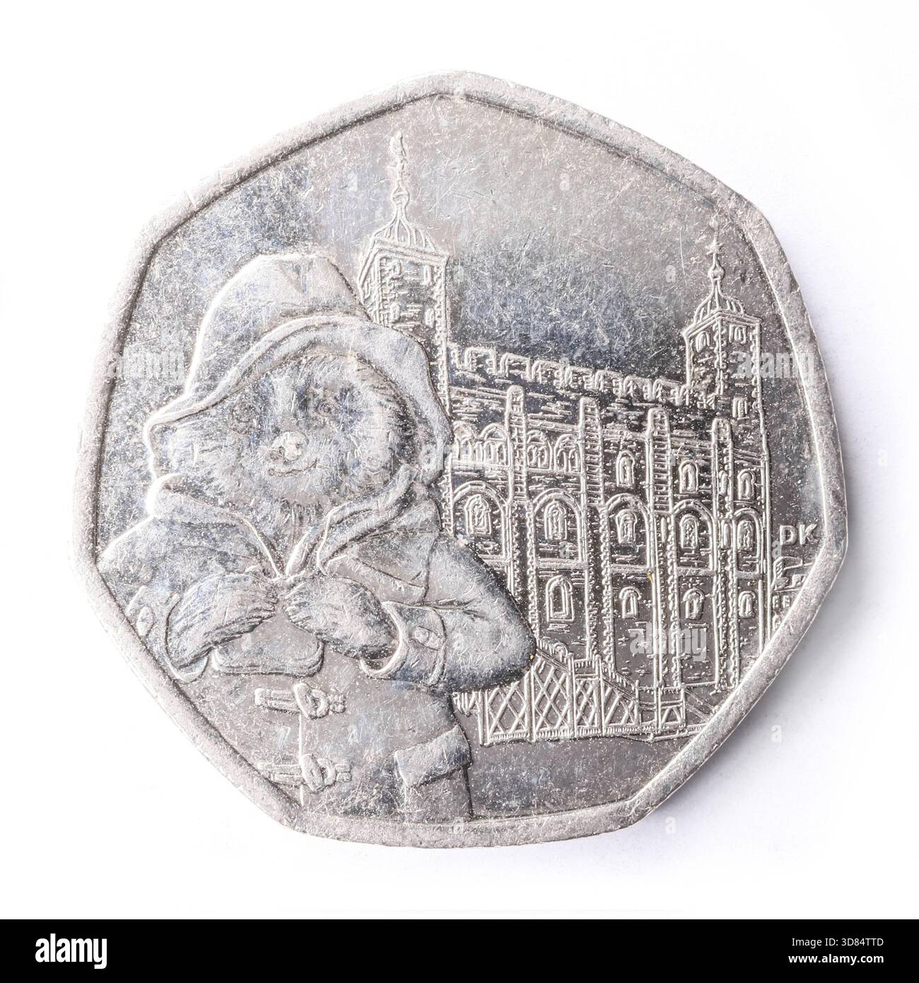 2019 UK pièce de 50 pence représentant l'ours Paddington à la Tour de Londres. Banque D'Images