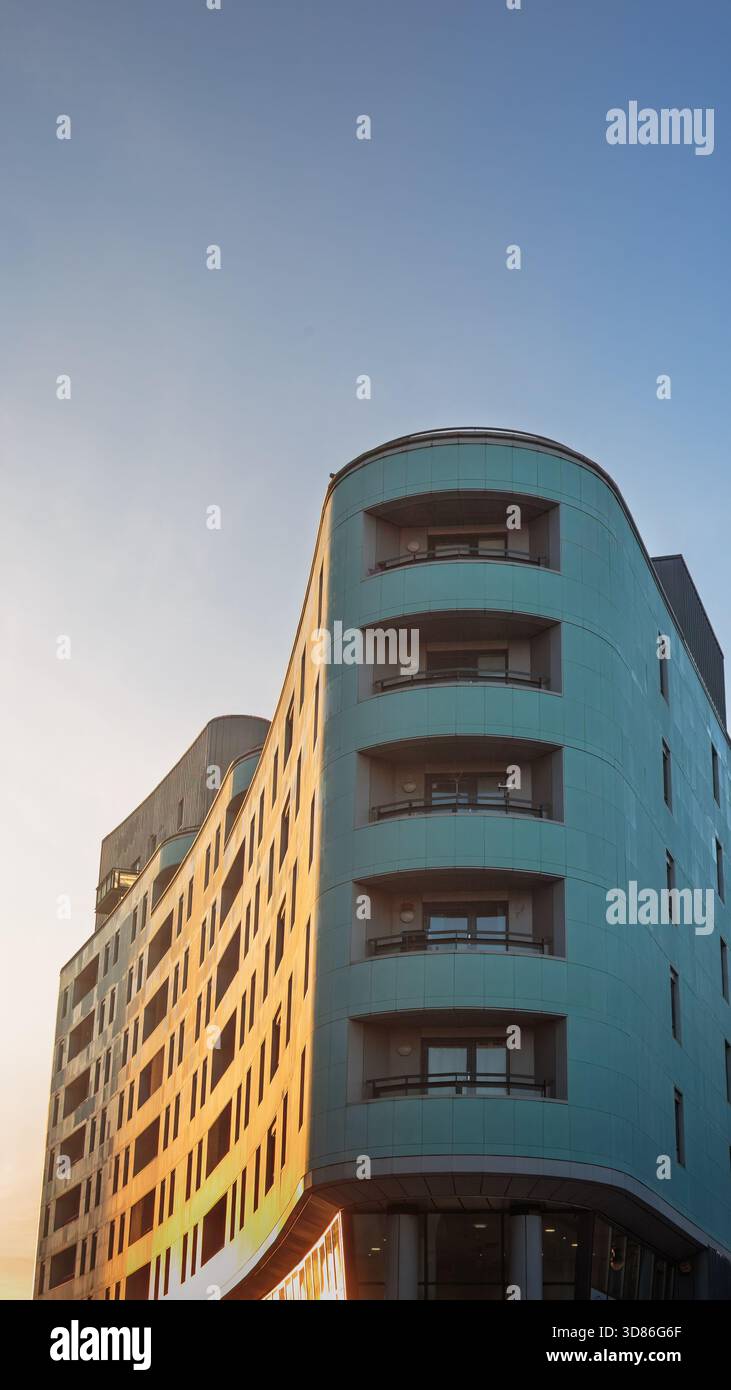 Leeds City Skyline par une belle journée d'automne, Leeds, West Yorkshire, Angleterre, novembre 2025. Banque D'Images