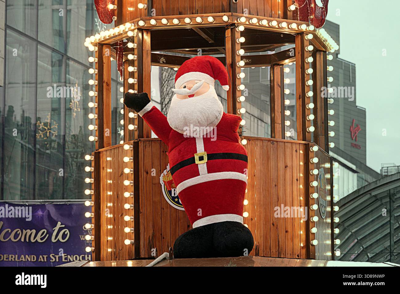 Glasgow, Écosse, Royaume-Uni. 29 novembre 2025. Météo Royaume-Uni : centre sec de la ville. Alors que noël commence à reculer sa tête laide. Crédit Gerard Ferry/Alamy Live News Banque D'Images