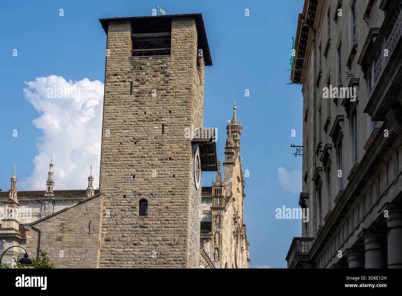 Cathédrale de Côme dans le centre historique, Côme, Italie. Banque D'Images