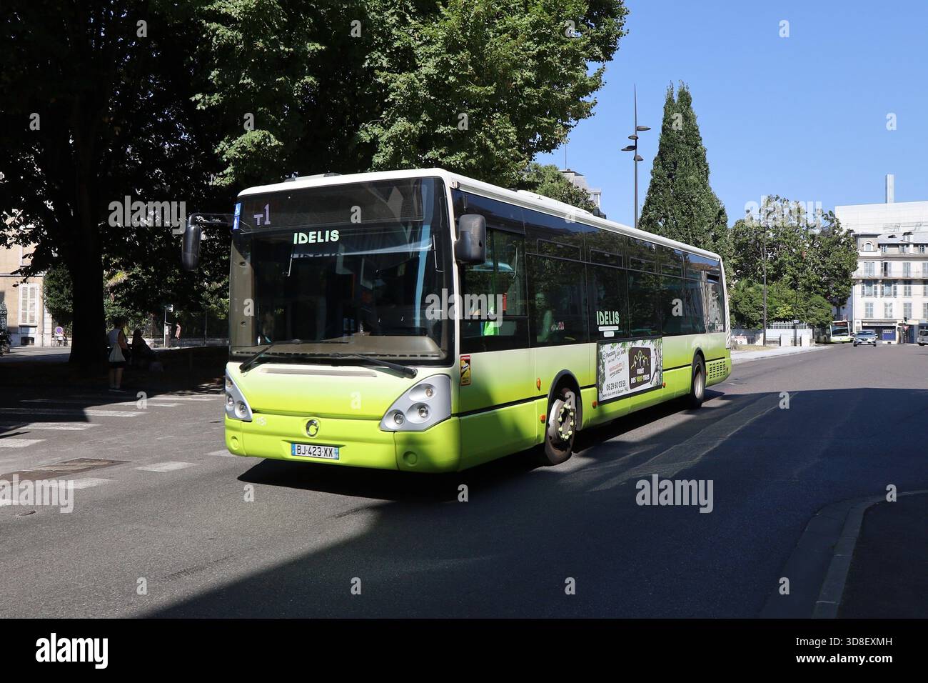 Autobus de Transports en commun dans la ville, ville de Pau, département des Pyrénées Atlantiques, France Banque D'Images