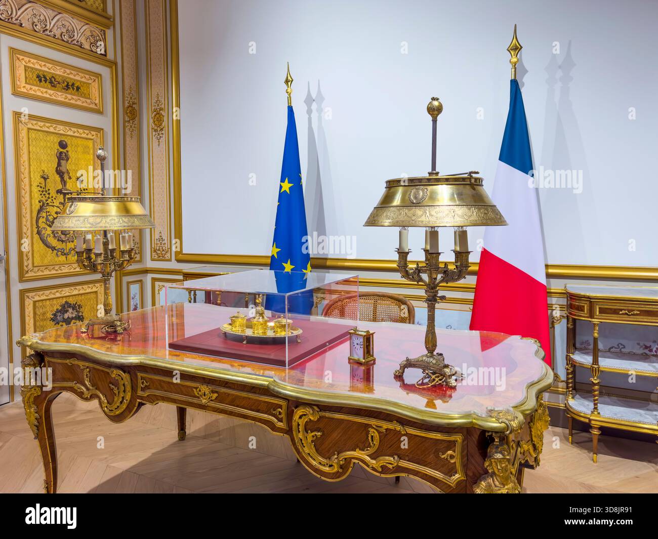 France, Ile-de-France, Paris. La Maison de l'Elysée, musée, café, situé en face du Palais de l'Elysée. Ancien bureau de Charles de Gaulle et François Mitter Banque D'Images