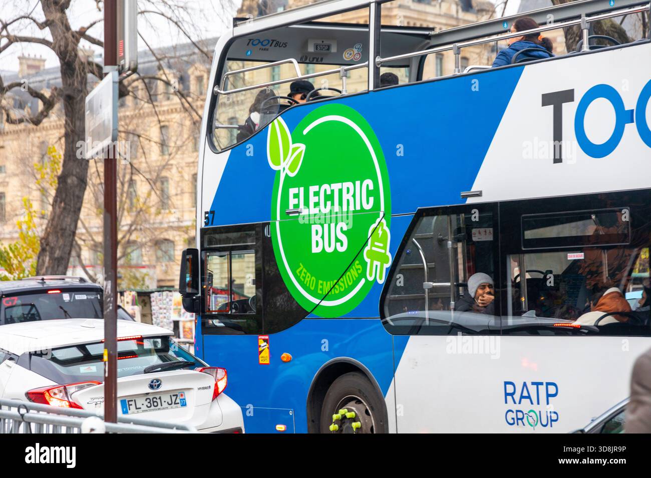 France, Ile-de-France, Paris, bus électrique RATP Banque D'Images