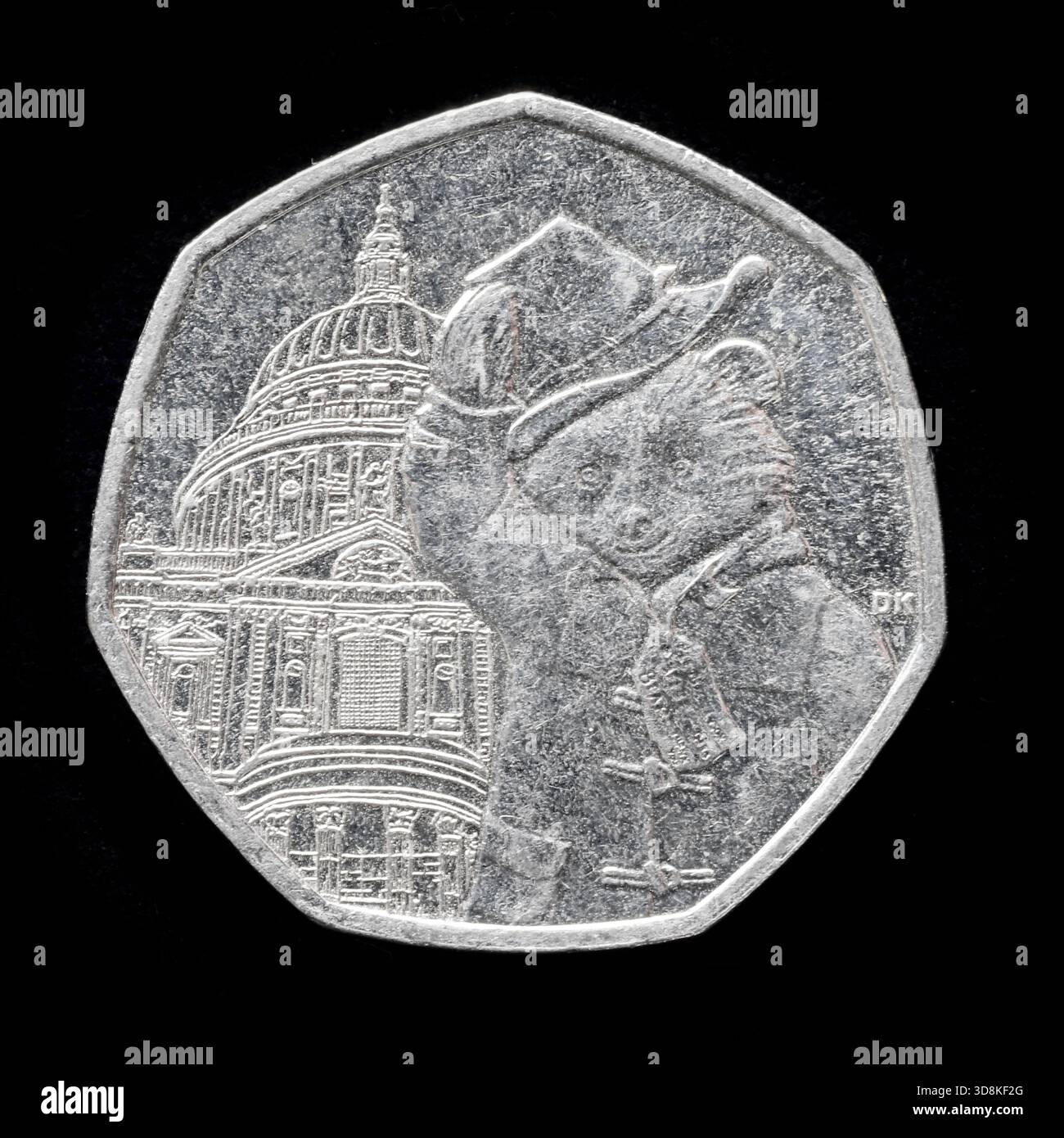 2019 Paddington à la cathédrale Saint-Paul pièce de 50p émise par la monnaie royale. Banque D'Images