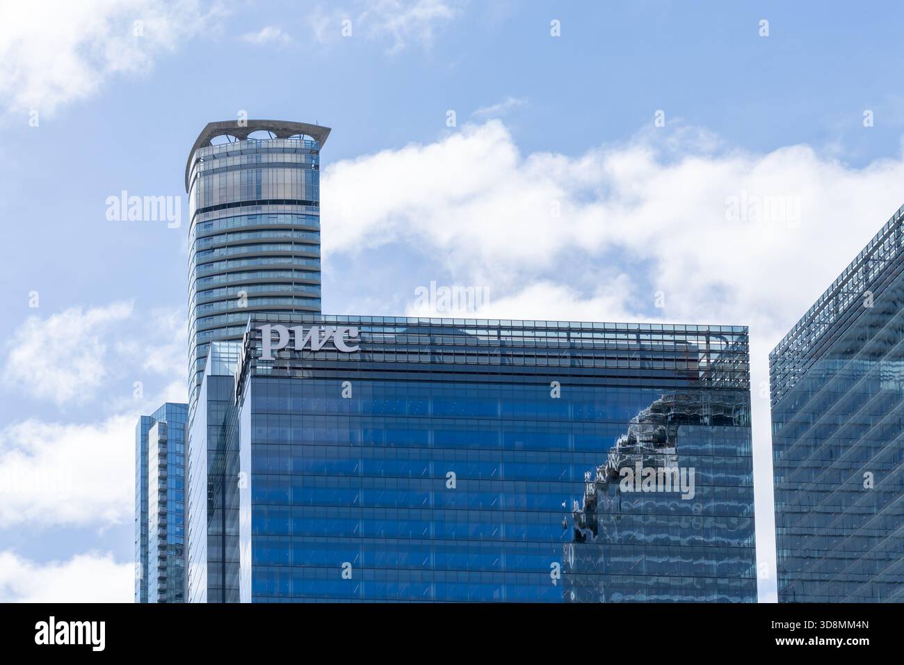 Immeuble de bureaux PwC (PricewaterhouseCoopers) au centre-ville de Toronto. Banque D'Images