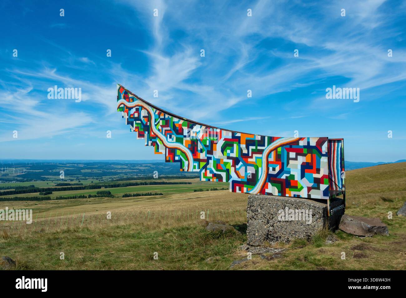 Horizons arts et natures dans Sancy 2025. 'Escalier du ciel' de Frédéric Flerit, Willy Vermote et Popay, Puy de Dôme, Auvergne Rhône, France Banque D'Images