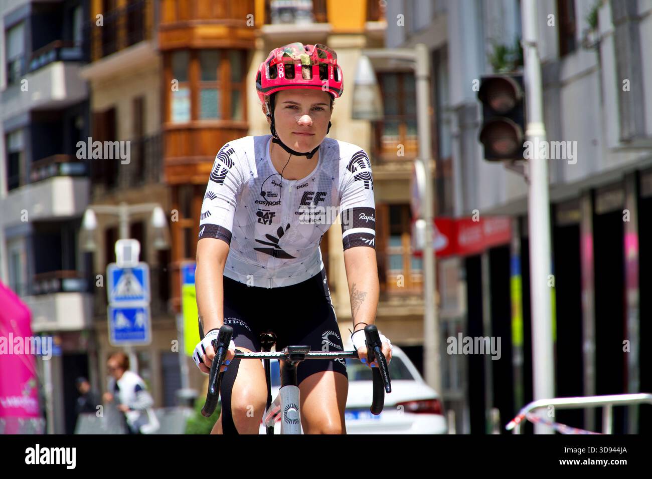 20 mai 2025, Durango, Espagne : Kim Cadzow, de EF Oatly, pendant la course Durango Durango Emakumeen Saria, qui commence et se termine à Durango Banque D'Images