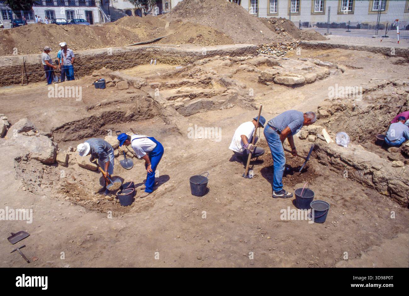 Portugal, fouilles près de l'Université de Lisbonne, qui est également impliquée dans d'autres fouilles archéologiques, avec son Centre UNIARQ pour Archaeolog Banque D'Images