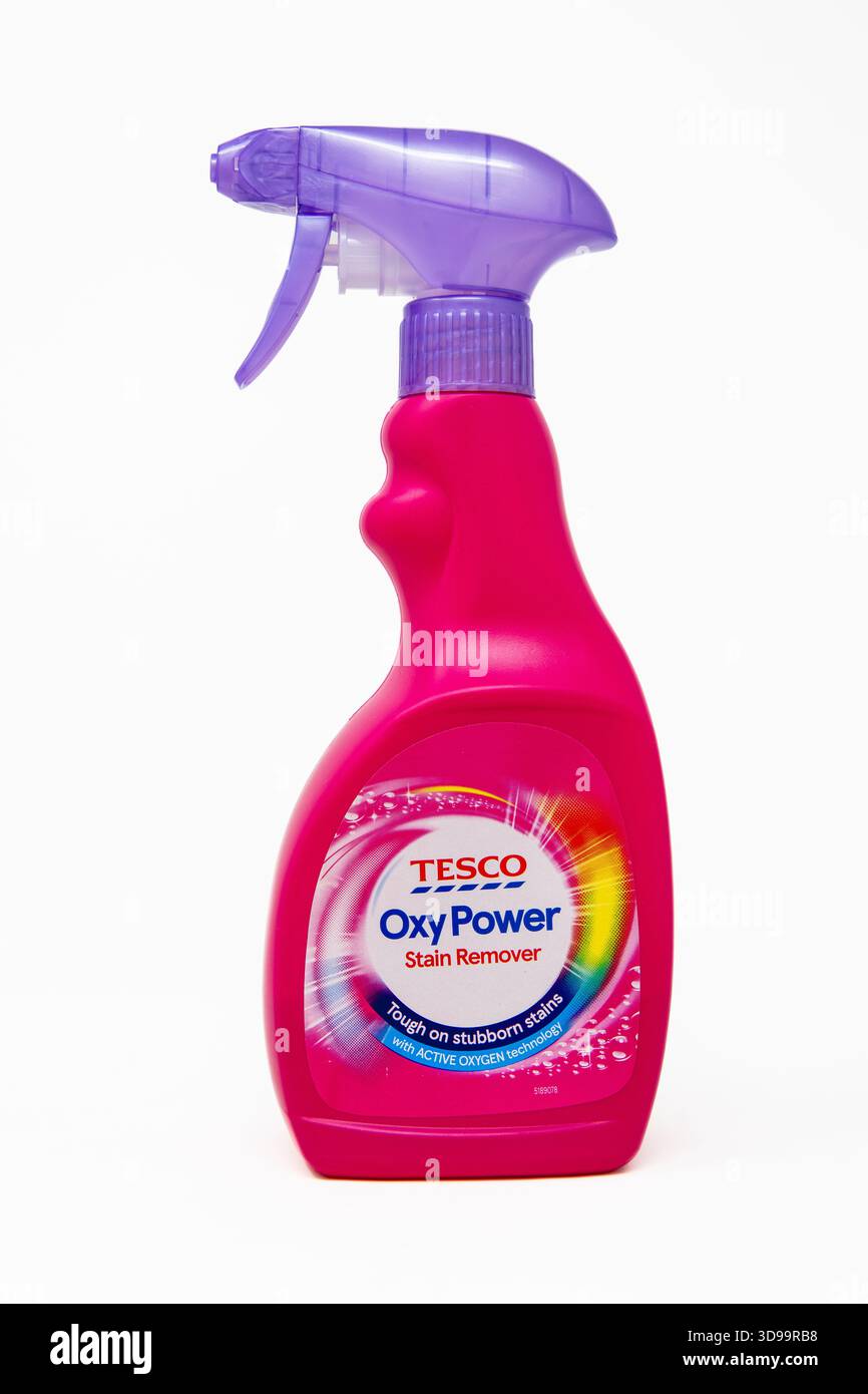 Spray de détachant oxy Tesco. Banque D'Images