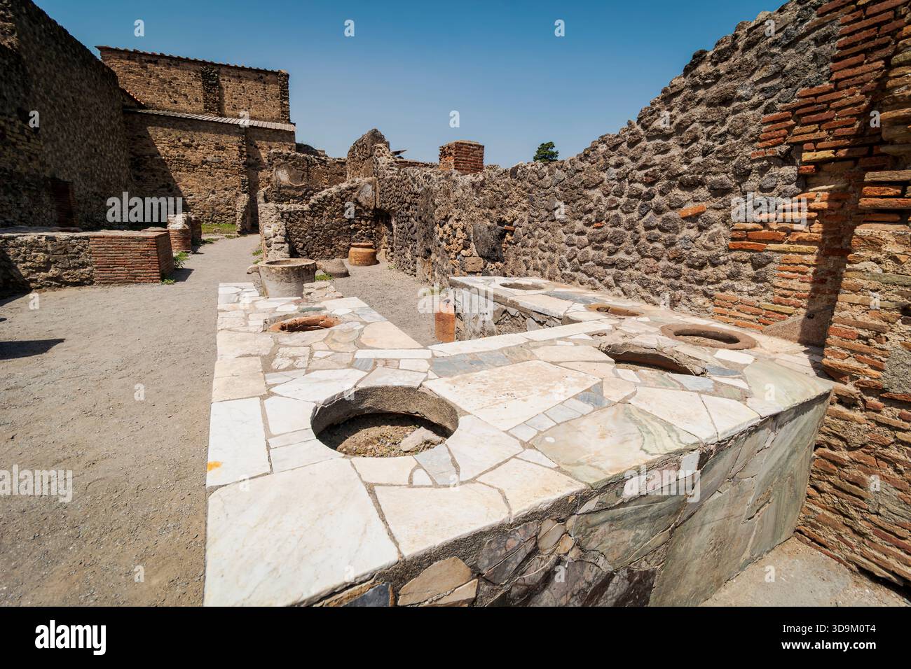 Italie, Campanie, site archéologique de Pompéi. Bars et tavernes. Banque D'Images