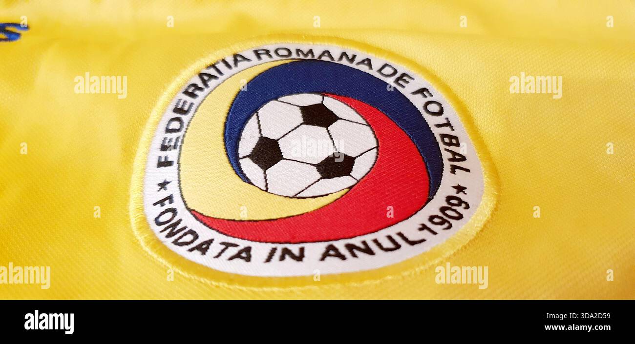 Petit Badge équipe Nationale De Football Roumanie - Euro 96 - Collection