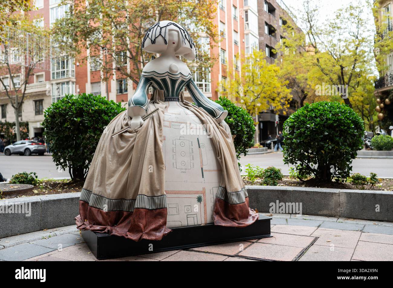 Madrid, Espagne. 07 décembre 2025. Vue d'une sculpture en forme de figures du peintre Velázquez Las Menina est exposée lors de l'exposition de la Galerie Meninas Madrid. 8 décembre 2025 Espagne (photo par Oscar Gonzalez/Sipa USA) crédit : Sipa USA/Alamy Live News Banque D'Images