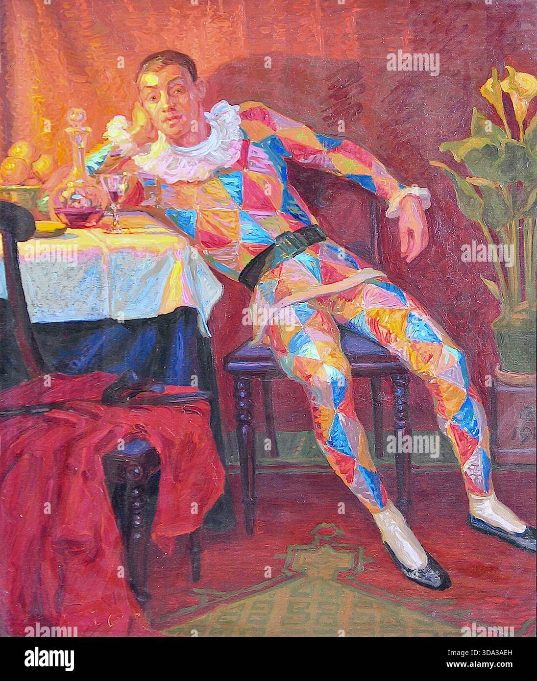 Carl Mathorne - intérieur avec Arlequin - 1912 - le style se caractérise par des couleurs vives et une atmosphère dramatique. Banque D'Images