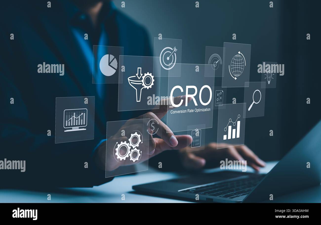CRO, concept de technologie d'optimisation du taux de conversion. Une personne travaille sur un ordinateur portable avec des icônes de technologie liées à CRO, symbolisant l'optimi de taux de conversion Banque D'Images
