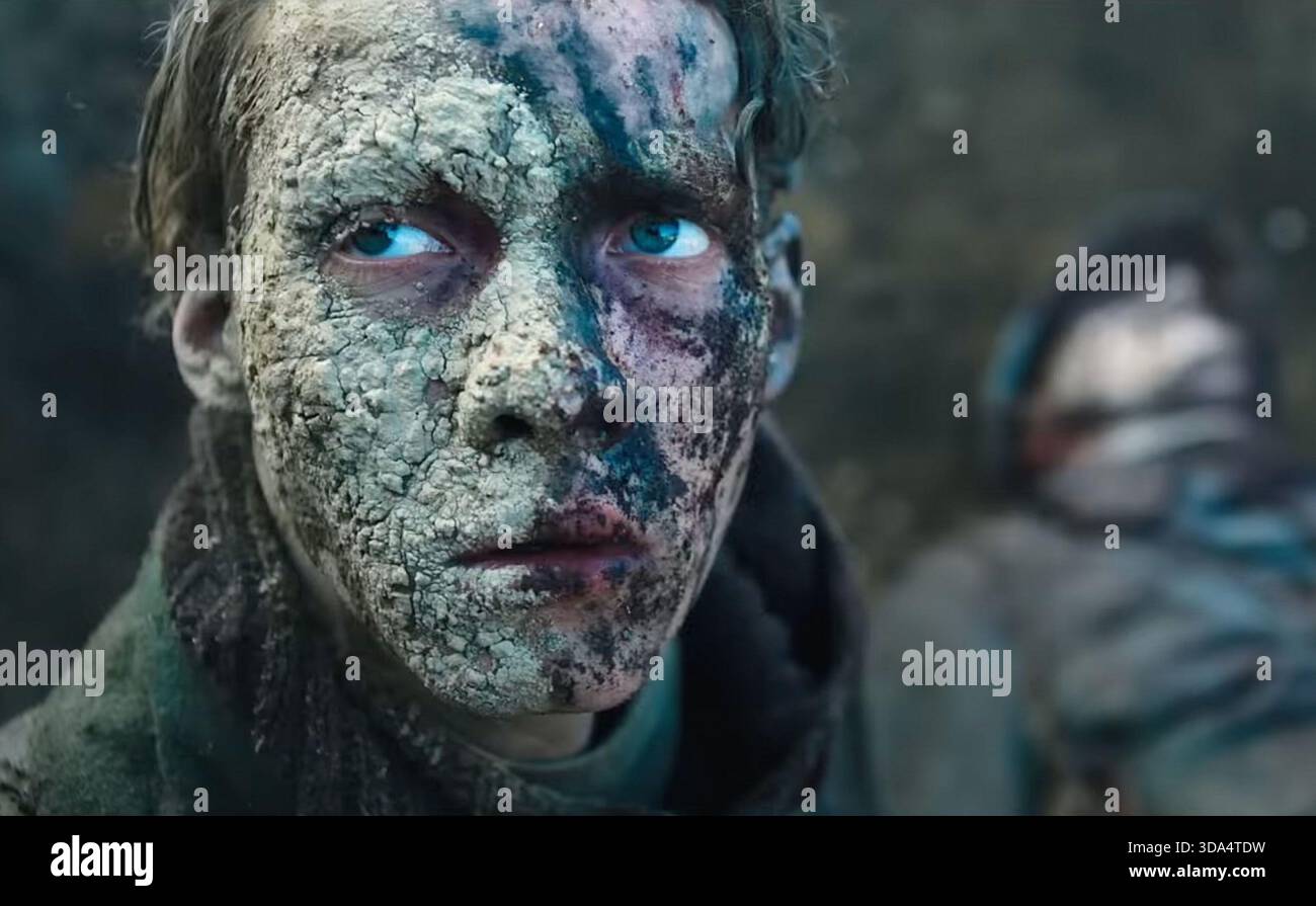 All Quiet on the Western Front (2022) Felix Kammerer comme Paul Bäumer *Filmstill - usage éditorial seulement* Voir instructions spéciales. Image CAP/TFS fournie Banque D'Images