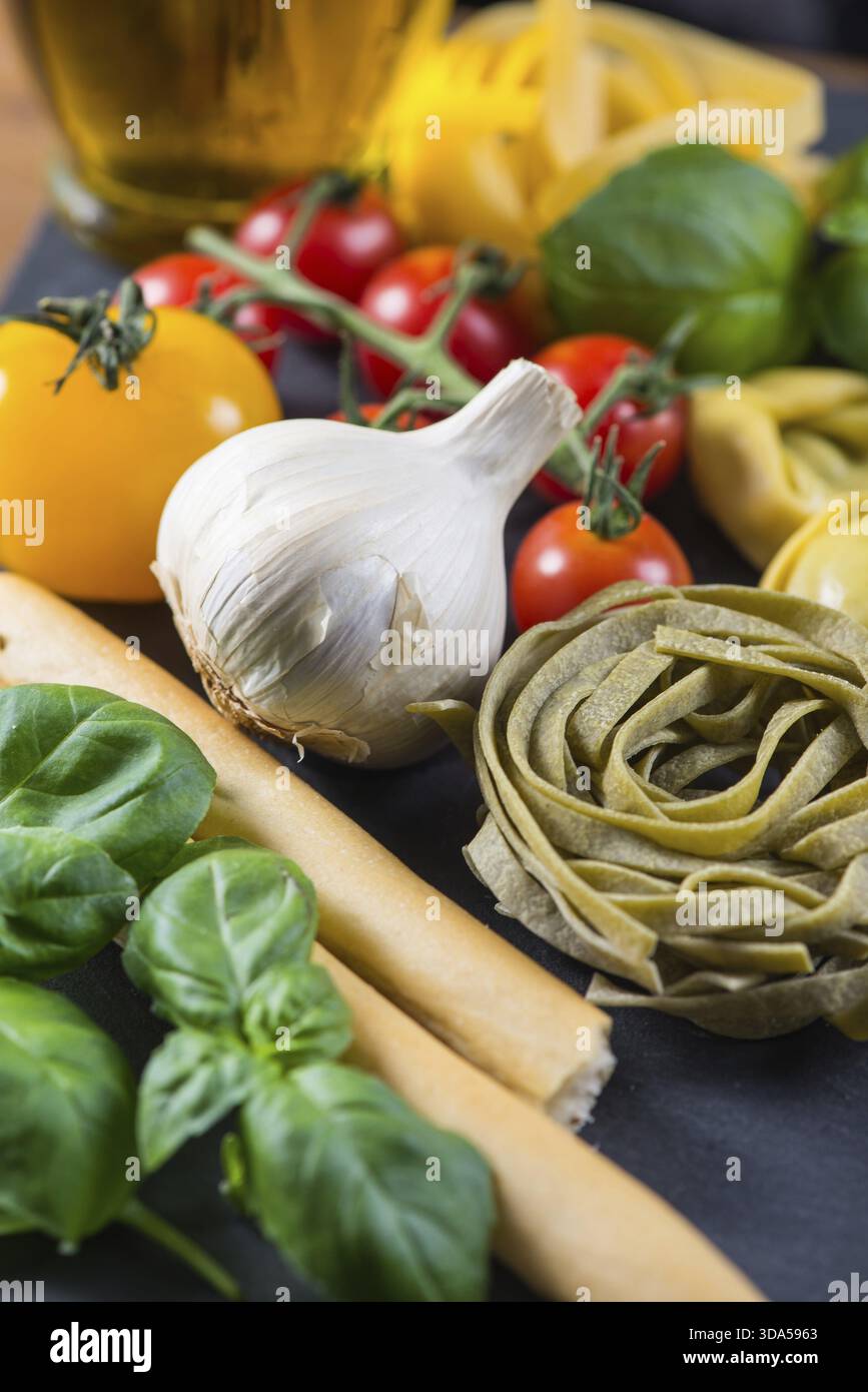 Sélection de plats typiques italiens Banque D'Images