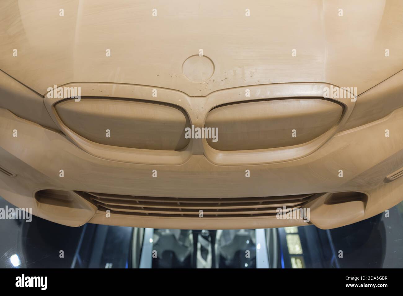 Modèle en argile, modèle en argile d'un véhicule BMW utilisé pendant le processus de conception. Ces modèles grandeur nature sont une partie essentielle du développement des véhicules chez BMW To Banque D'Images