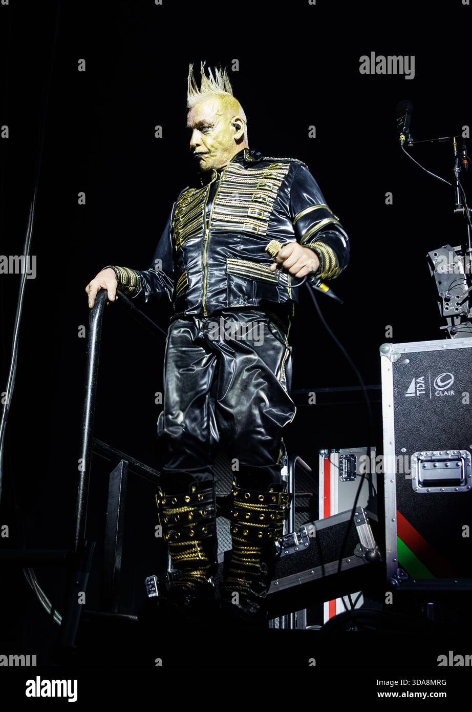 Till Lindemann of Rammstein - Meine Welt Solo Tour - Live at Wembley Arena, Londres, Royaume-Uni - 4 novembre 2025 Banque D'Images