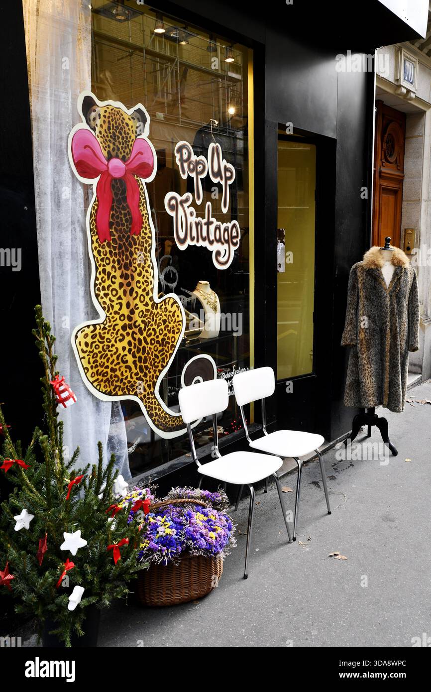 Pop up vintage store à Paris - France Banque D'Images