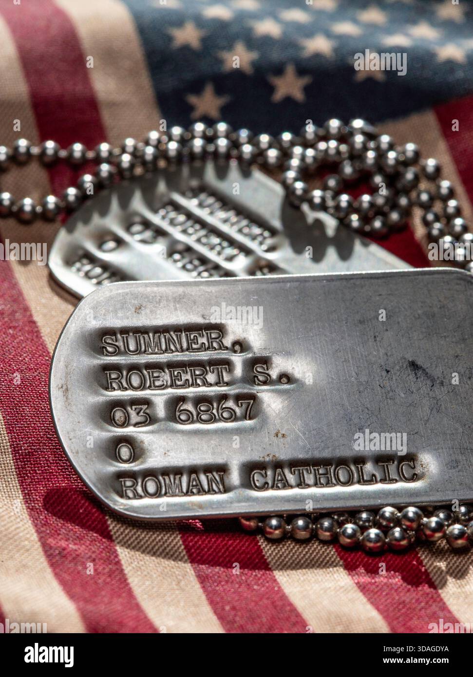 Vintage World War Two Era US Army ID Tags Still Life, USA Banque D'Images