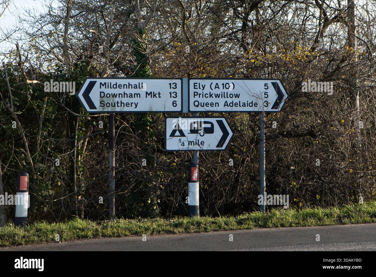 Panneaux routiers, Sandhill Bridge, Littleport, Cambridgeshire Banque D'Images