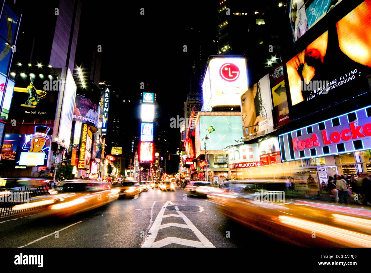 Paysage urbain de Times Square le long de Broadway. Banque D'Images
