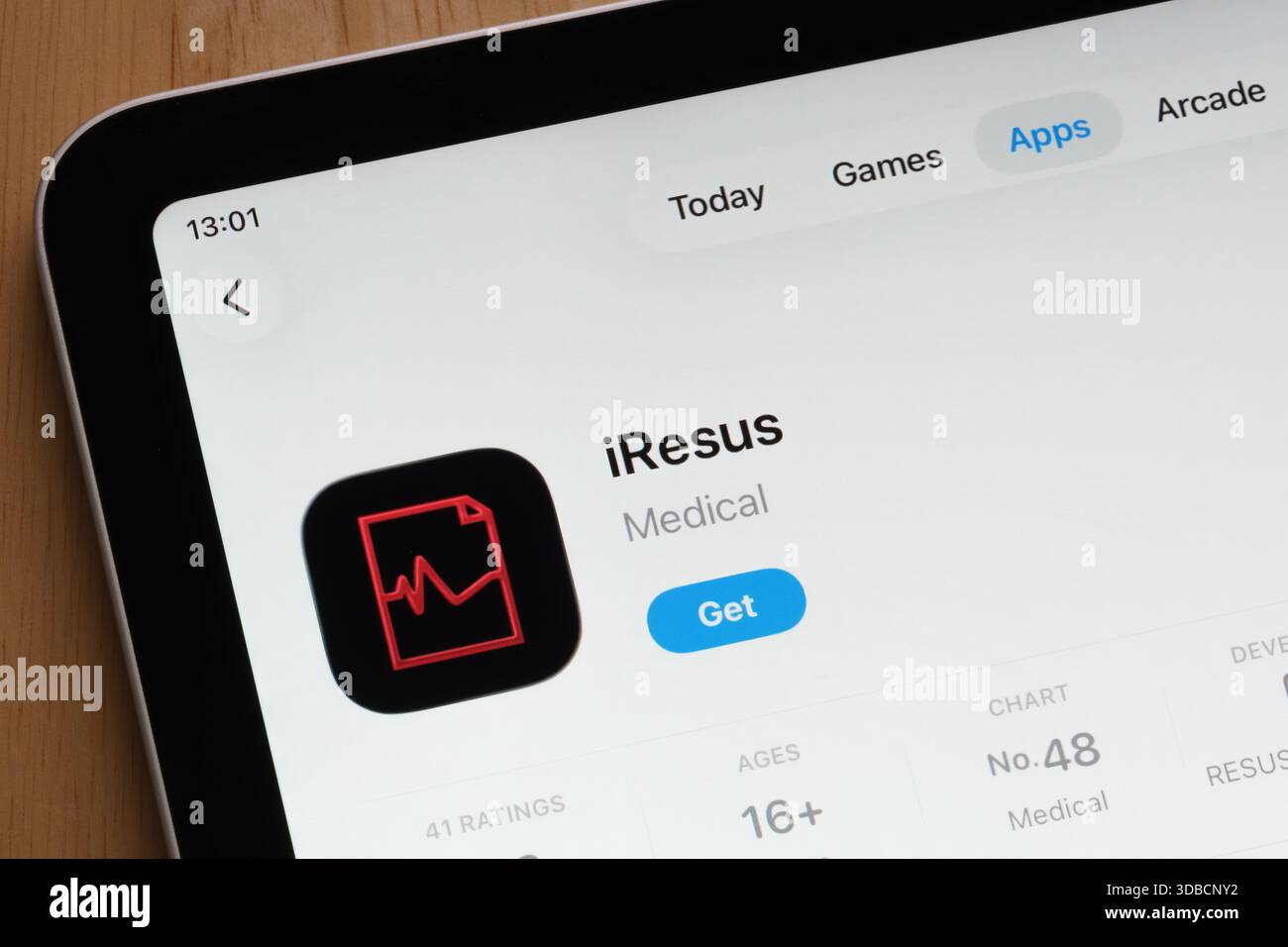 Application santé populaire iResus mise en évidence sur la page Apple iPad App Store. Stafford, Royaume-Uni, 15 décembre 2025 Banque D'Images