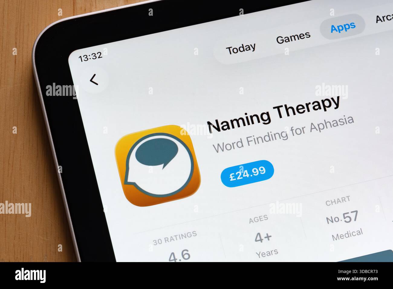 Liste de logiciels médicaux de thérapie de dénomination capturée sur l'interface de l'iPad App Store. Stafford, Royaume-Uni, 15 décembre 2025 Banque D'Images