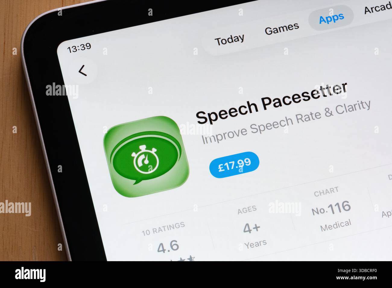 Application de santé numérique Speech Pacesetter affichée sur l'écran d'un iPad dans l'App Store. Stafford, Royaume-Uni, 15 décembre 2025 Banque D'Images