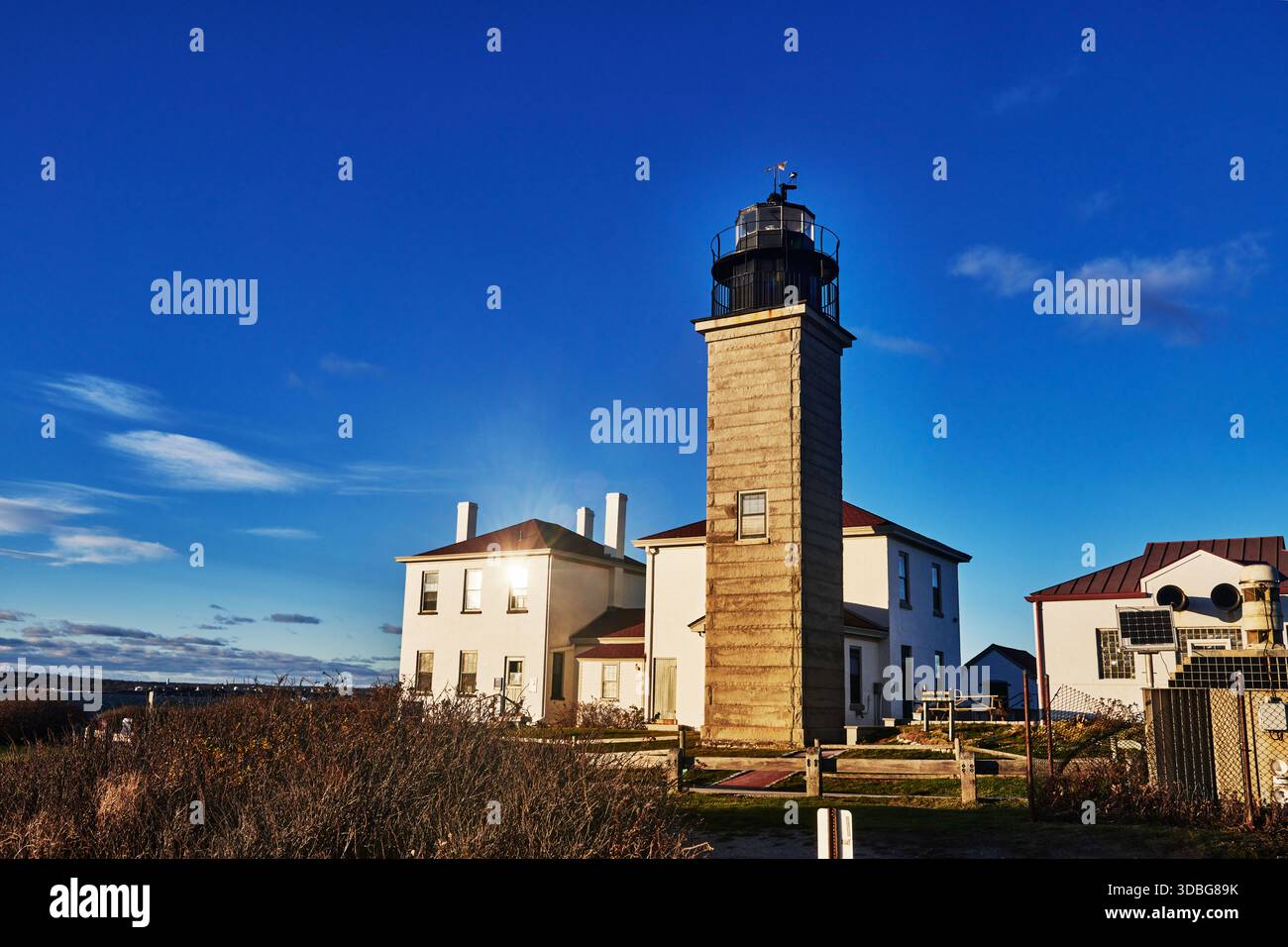 Le phare de Beavertail, construit en 1856, Beavertail State Park, Jamestown, Rhode Island, nouvelle Angleterre Banque D'Images