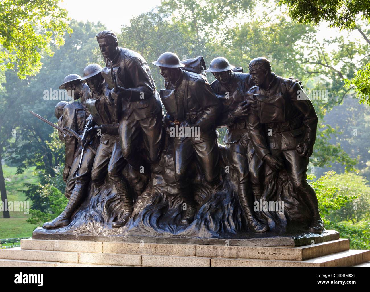 Statue de bronze créée par Karl Illava en 1927. Il célèbre les actes du 7e Régiment d'infanterie de New York pendant la première Guerre mondiale. Banque D'Images