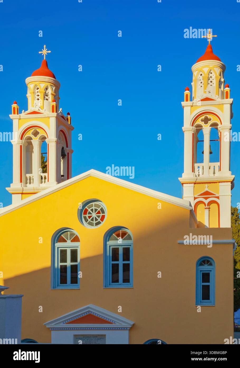 Église orthodoxe, Chorio, île de Symi, îles du Dodécanèse, Grèce Banque D'Images