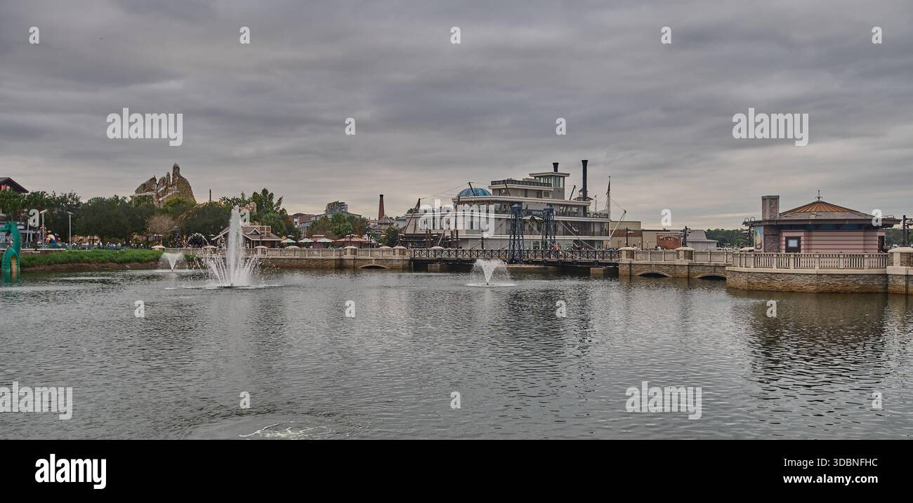 Orlando, Floride, États-Unis-9 décembre 2025 :Disney Springs est un complexe de boutiques, de restaurants et de divertissements situé au Walt Disney World Resort à Lake Buena Vista Banque D'Images