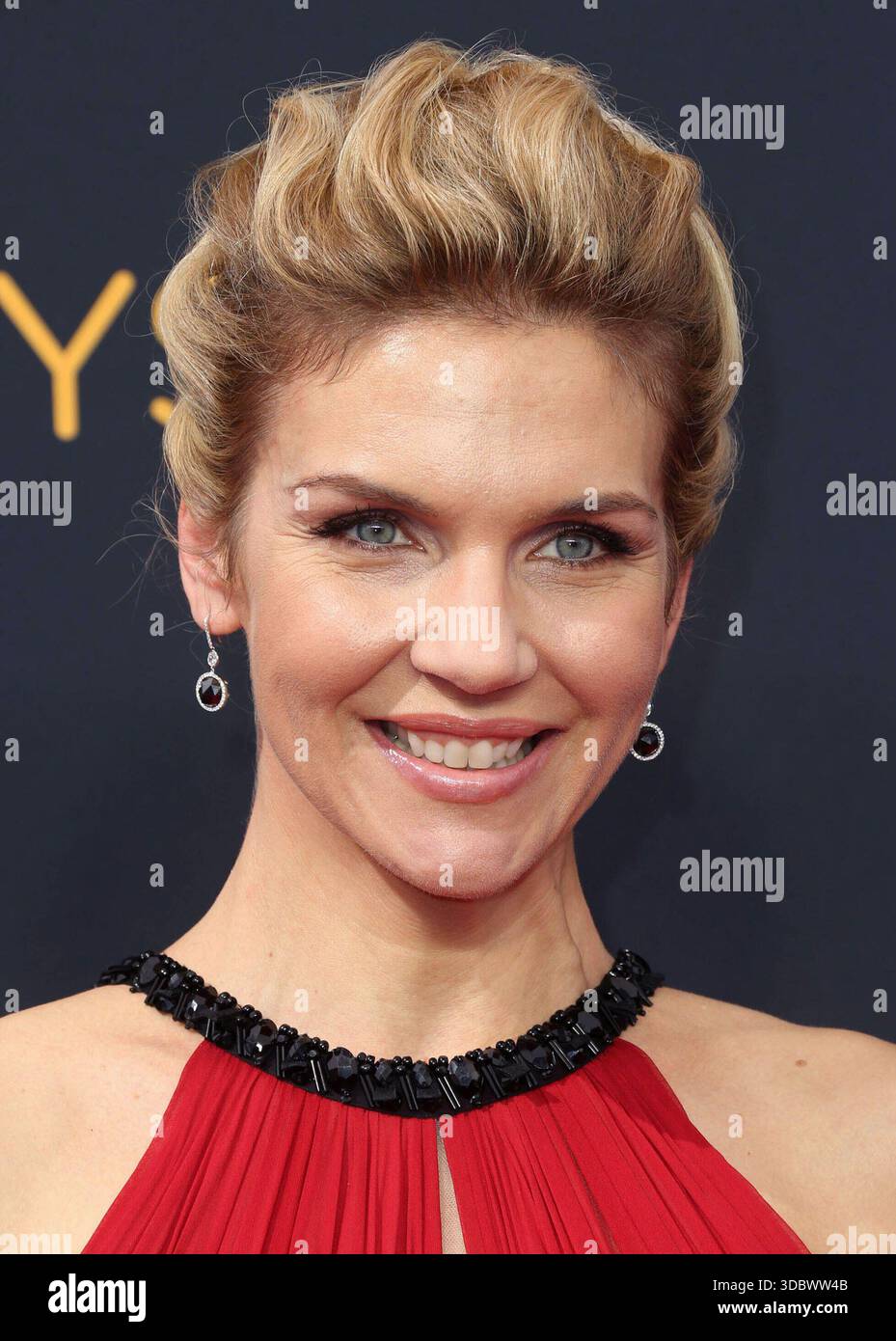 Nominees for the 83rd Annual Golden Globe Awards - ceremony to be held January 11th, 2026 - Rhea Seehorn nominated for Best Performance By An Actress In A Television Series Drama for "Pluribus". - File Photo by: zz/RE/Westcom/STAR MAX/IPx 2016 9/18/16 Rhea Seehorn at the 68th Annual Primetime Emmy Awards held on September 18, 2016 in Los Angeles, California. Banque D'Images
