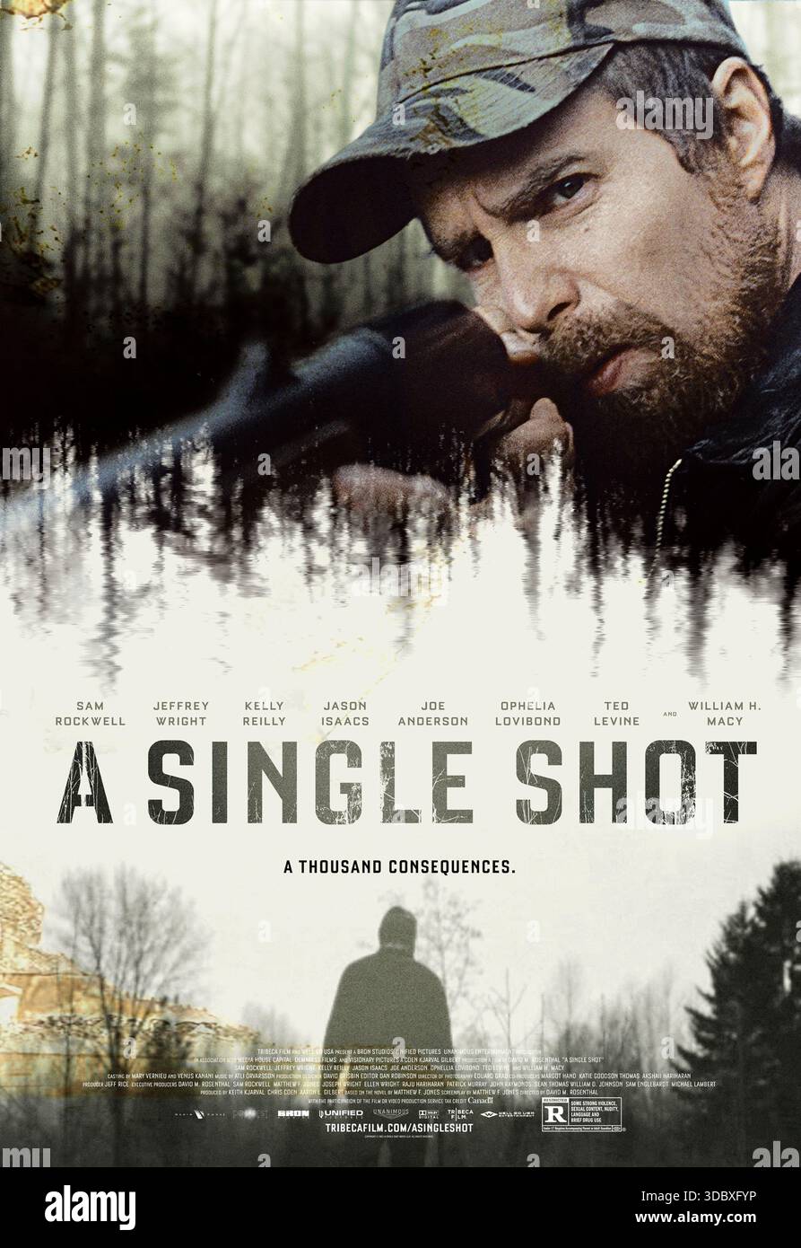 A Single Shot (2013) réalisé par David M. Rosenthal et mettant en vedette Sam Rockwell, Jeffrey Wright et Kelly Reilly. Un chasseur désespéré tue accidentellement une jeune femme et découvre une cache d'argent, déclenchant une dangereuse chaîne d'événements avec des criminels locaux. Affiche AMÉRICAINE À une feuille POUR USAGE ÉDITORIAL UNIQUEMENT. Crédit : BFA / Tribeca film Banque D'Images