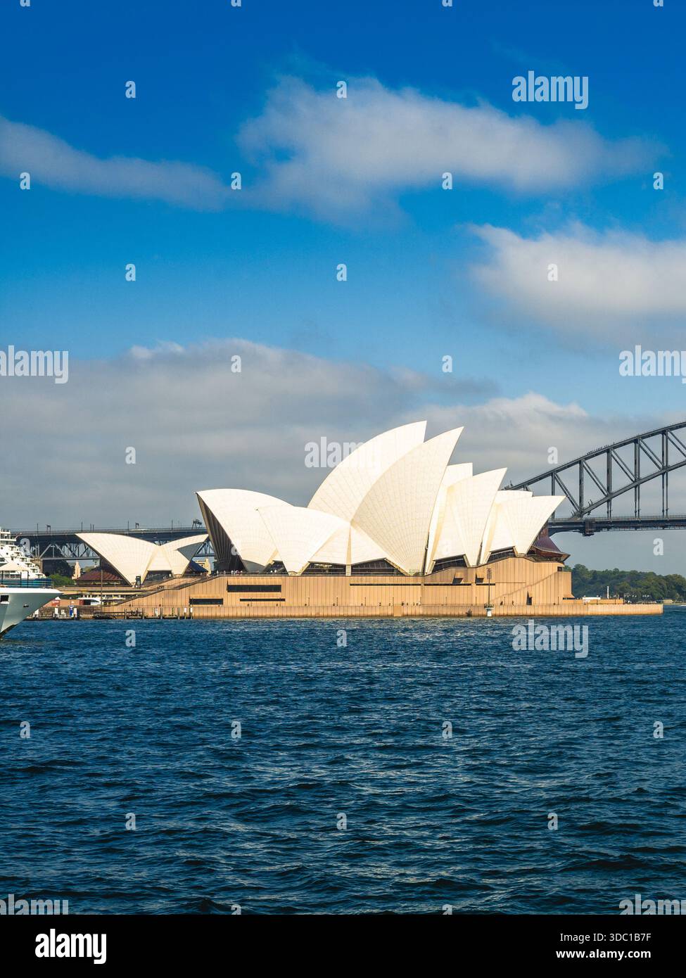 5 janvier 2019 : opéra de Sydney, un centre d'arts de la scène à plusieurs salles dans le port de Sydney situé à Sydney, Nouvelle-Galles du Sud, Australie. Il est devenu un Banque D'Images