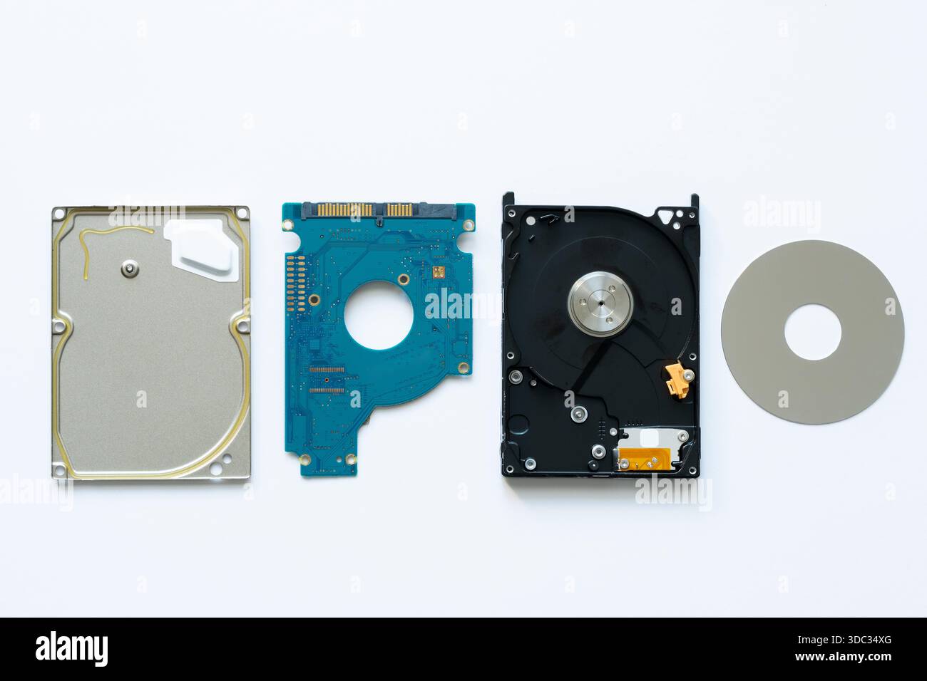 Décomposition d'un disque dur interne d'ancienne génération Banque D'Images