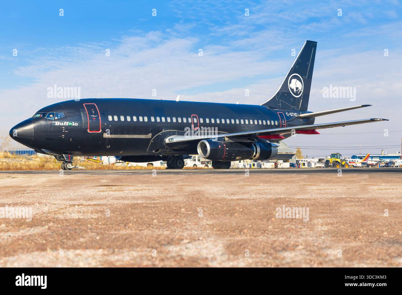 Yellowknife, Canada - 23 septembre 2025 : Boeing 737-200C de Buffalo Airways Banque D'Images