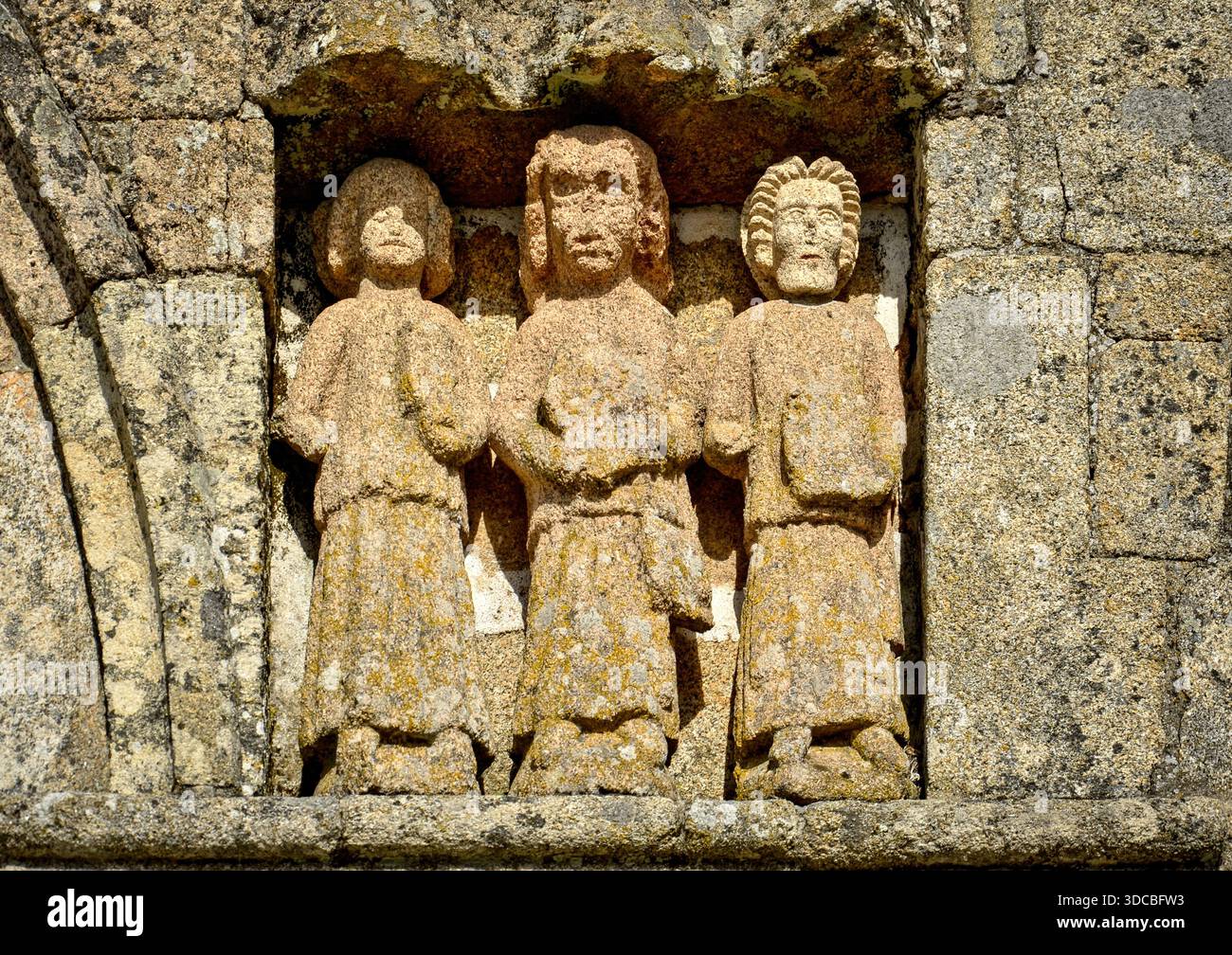 Détail sculptural de l'église romane de Sernancelhe, Portugal Banque D'Images