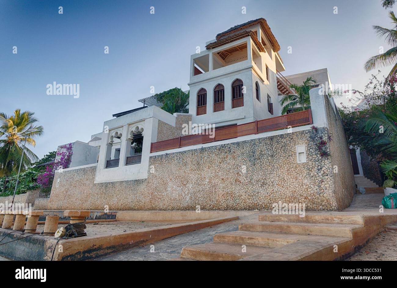 Bâtiments architecturaux dans la ville de Shela sur l'île de Lamu. Lamu est la colonie swahili la plus ancienne et la mieux préservée en Afrique de l'est depuis les années 1500 Banque D'Images