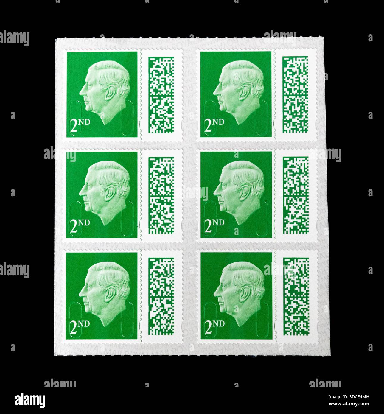 Une feuille de 6 timbres de 2ème classe représentant le roi Charles. Banque D'Images