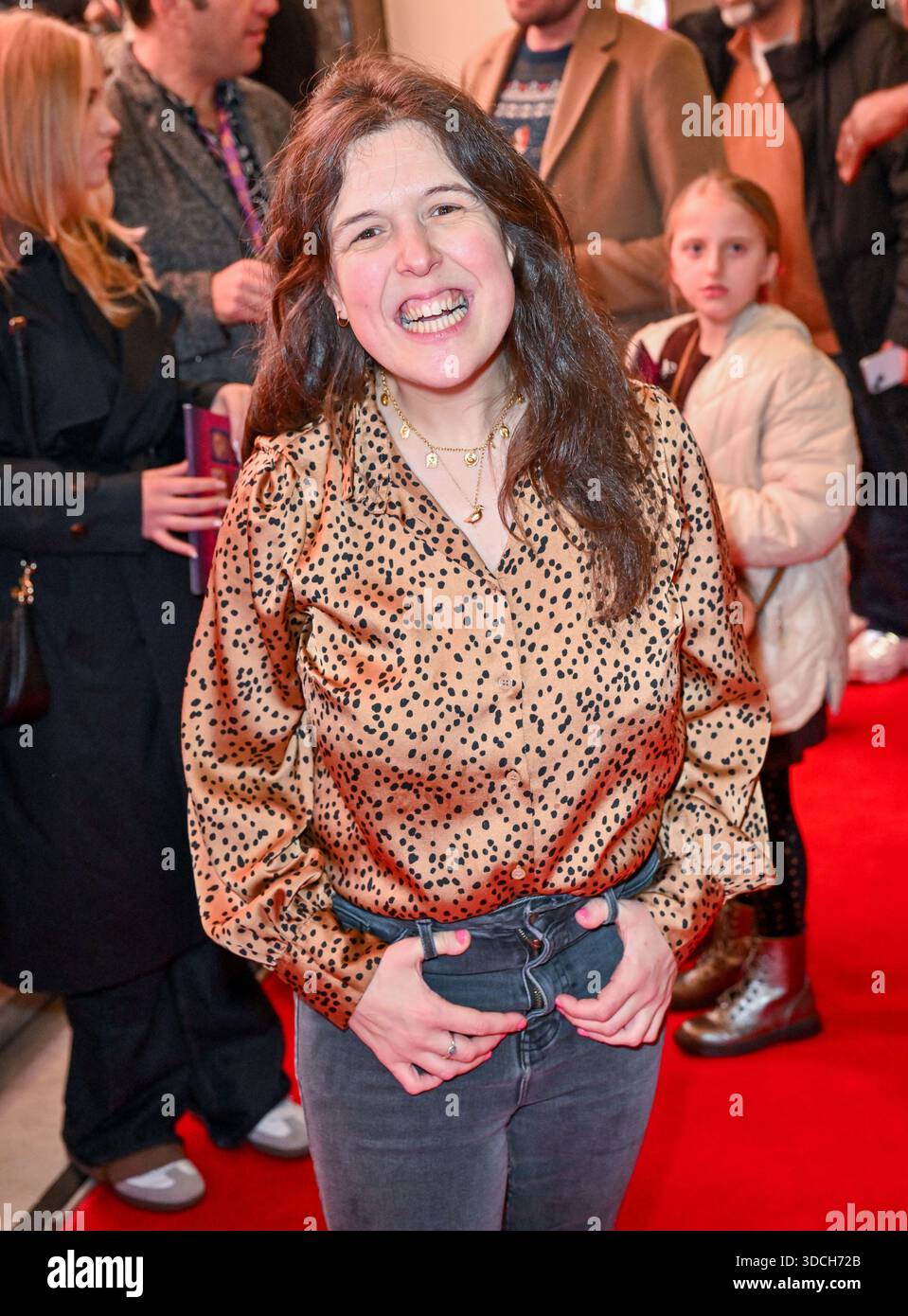 Londres, Royaume-Uni. 22 décembre 2025. Rosie Jones assiste à « Sleeping Beauty » au London palladium, Londres, Royaume-Uni. Crédit : LFP/Alamy Live News Banque D'Images