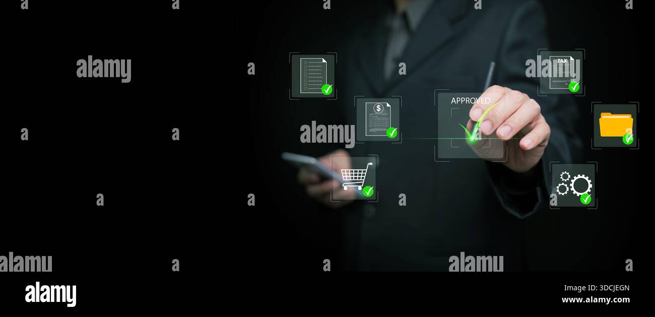 Homme d'affaires avec smartphone approuve l'approvisionnement numérique, flux de travail d'achat avec des icônes de coche, représentant l'approbation de document, la conformité, automati Banque D'Images