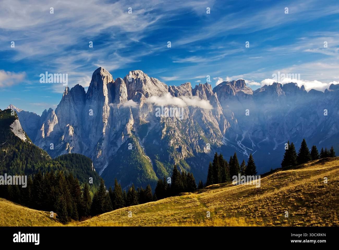 Vue de Monte Agner dans les Dolomites du nord-est de l'Italie. Banque D'Images