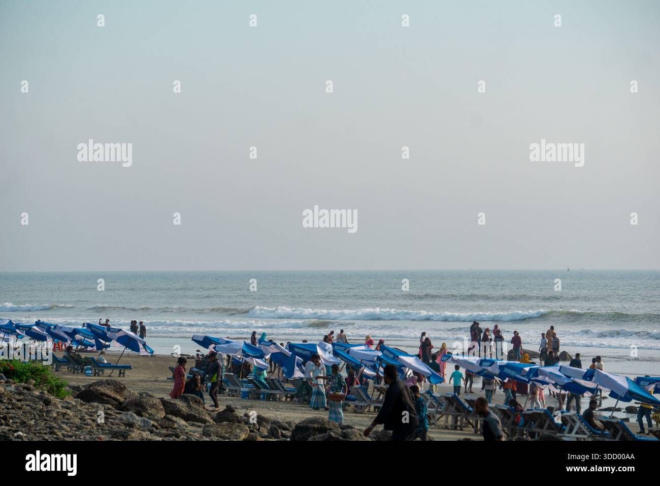 Inani Beach est une partie magnifique et plus calme de la côte mondialement connue de Cox's Bazar au Bangladesh. Banque D'Images