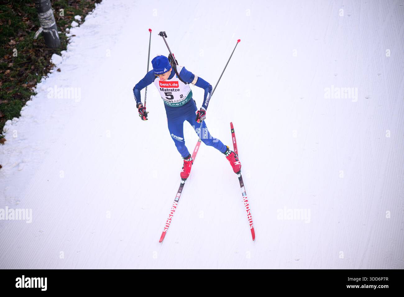 GELSENKIRCHEN, ALLEMAGNE - 28 DÉCEMBRE 2025 : - Biathlon World Team Challenge 2025 Auf Schalke à Veltins Arena. Banque D'Images