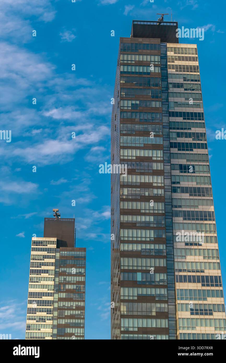 Trump Towers Istanbul sont deux gratte-ciel joints à Şişli, Istanbul, Türkiye Banque D'Images