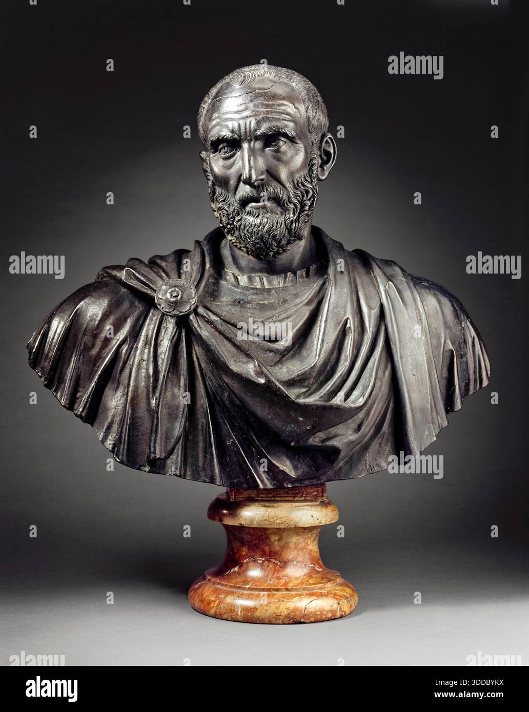 Buste de Lucius Junius Brutus (c.1550) sculpture en bronze all’antica de l’artiste italien Ludovico Lombardo (c.1507-1575) représentant l’homme d’État romain Lucius Junius Brutus. Crédit : collection du Los Angeles County Museum of Art (accession M.2005.60). Crédit : LACMA / Universal Art Archive Banque D'Images