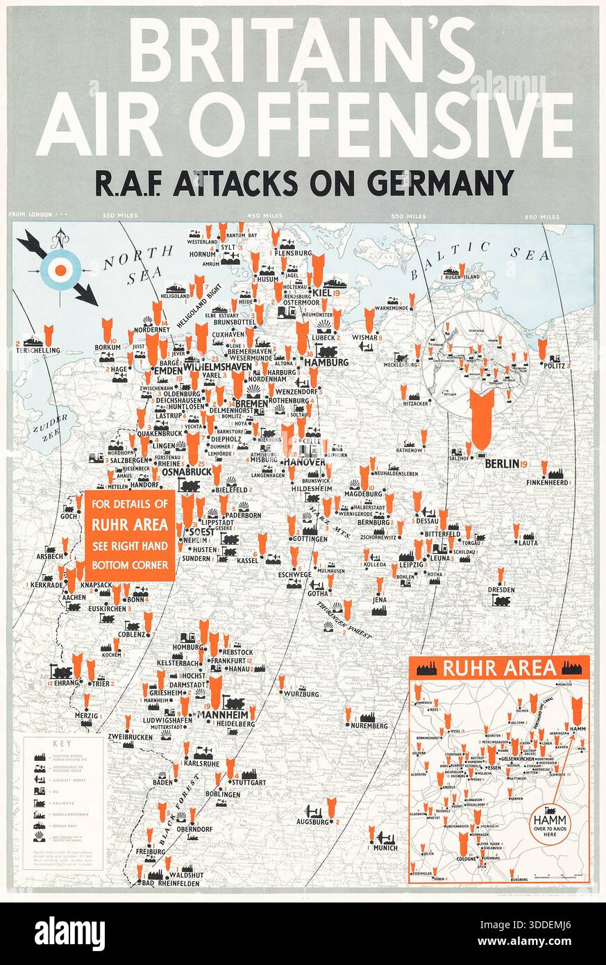 Offensive aérienne britannique, attaques de la RAF contre l'Allemagne - propagande de la seconde Guerre mondiale (H.M. stationnaire Office, Oct 1940) Banque D'Images